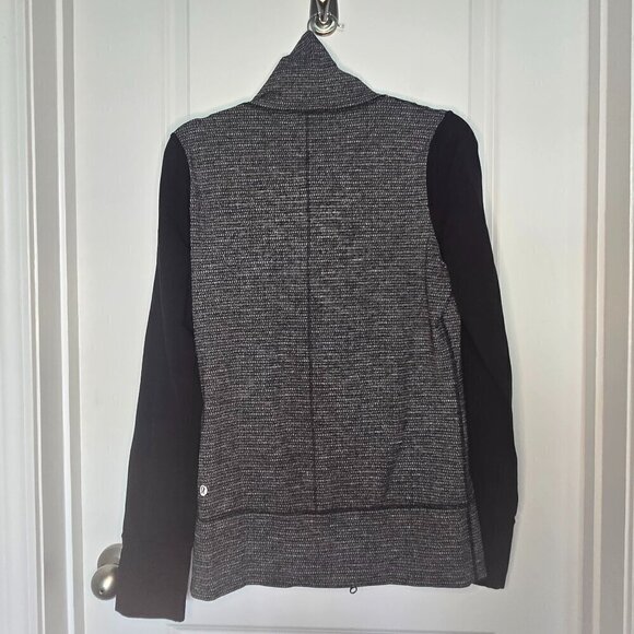 Lululemon Daily Yoga Jacket - 6 Coco Pique Black / Black - Picture 4 of 7